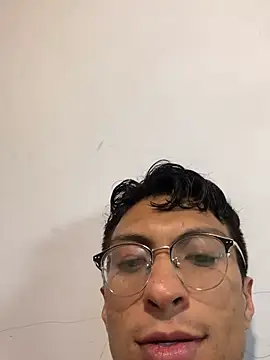 ApoloCruz 라이브 XXX 채팅