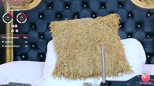 AdelinaVans Chat XXX live