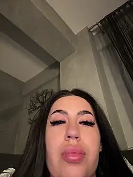 Andrestarr live XXX chat