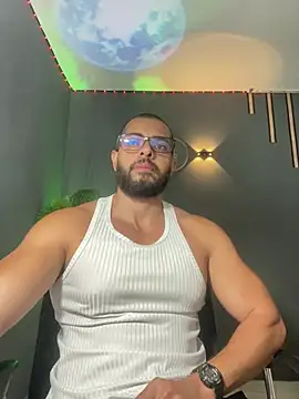 magnumchris webkamerás műsora