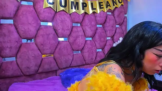 Chat +18 de _Ivy_Luna ao vivo