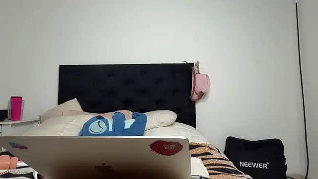 Chatroom XXX en direct de daisy_sweetx