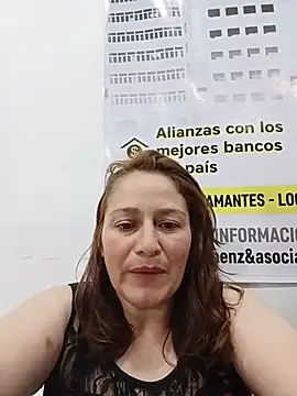 LUISA--30 Chat XXX in diretta