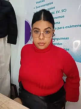 SOFIA-11_'s Live XXX Chat