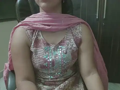 Adaa7 라이브 XXX 채팅