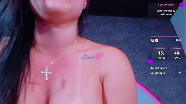 ReinaChloe Live XXX-Chat