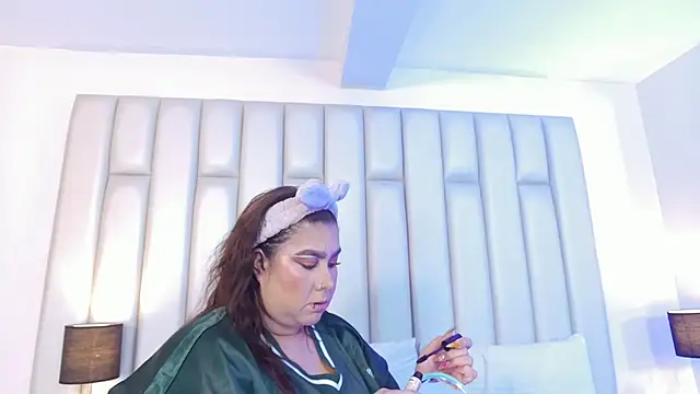 aandreaperez Chat XXX live