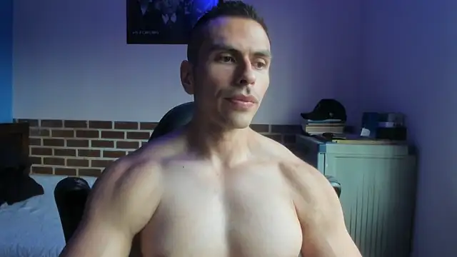 XXX chat uživo modela justinkarter