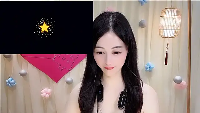 XXX chat uživo modela Tian-xin-999