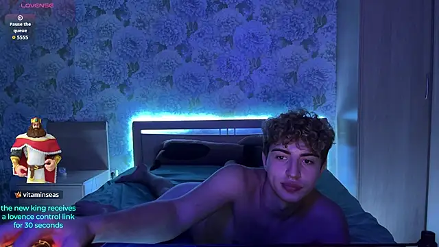 AlfredSweet live XXX chat