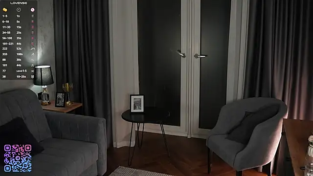 FeBurklow live XXX chat