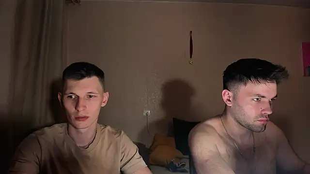 XXX chat uživo modela Kevin_Hornyyy