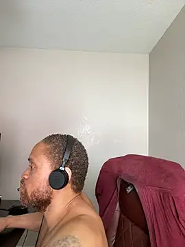 Fathero1time 现场XXX聊天