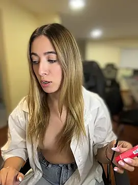 Živý XXX chat kloe__t18