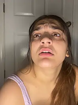 treasurebabii – Naživo XXX chat