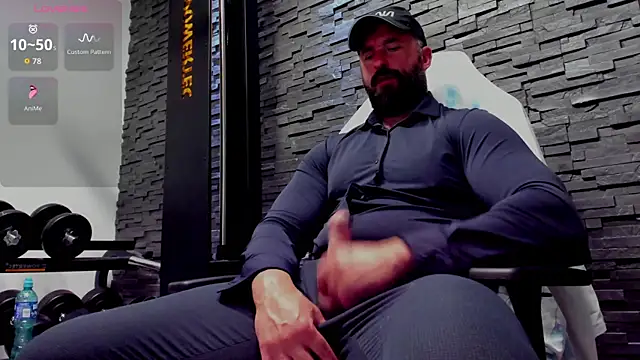 XXX chat uživo modela David_Big_Daddy