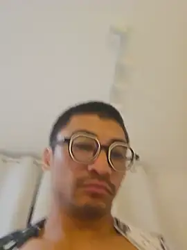 XXX chat uživo modela Lokomo32