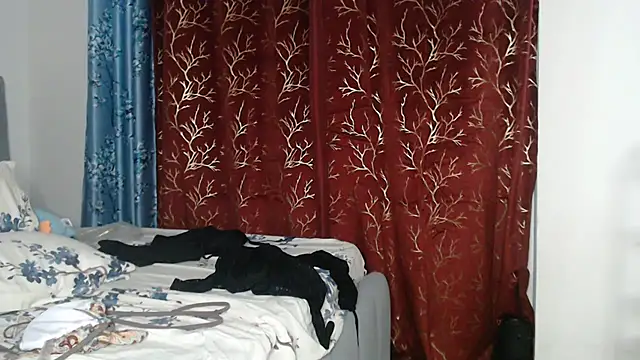 Hottie_heer Webcam show
