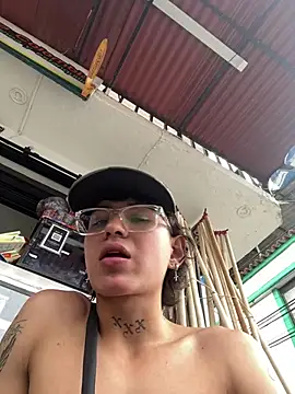Ebebyjuan Webcam Show