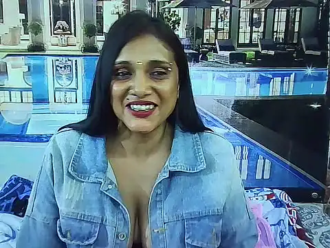 צ'אט XXX בשידור חי של IndianSexyLady20