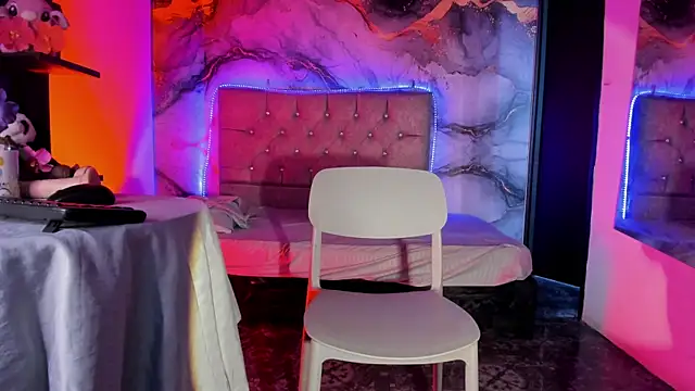 CataleyaMoon_のライブXXXチャット