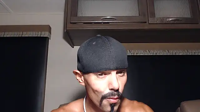 ThickD2C Live XXX-chat