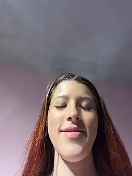 Ally_sunnn Adlı Modelin Canlı XXX Sohbeti