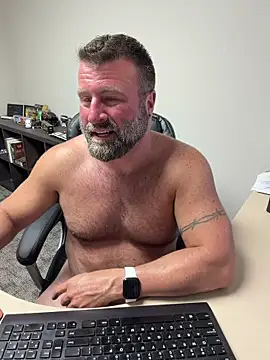 MLangworthy: онлайн-секс-чат