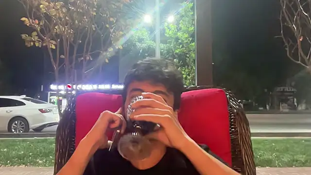 Živý XXX chat ToddWarren