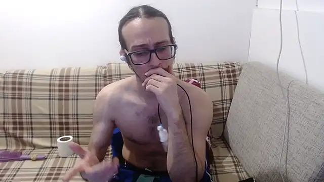 cholitohermoso's Live XXX Chat