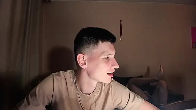 Kevin_Hornyyy – Live XXX-chat