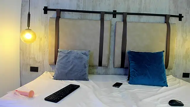AnnyRhode_ XXX чат на живо