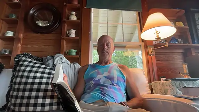 Guy__Grey élő XXX-chatje