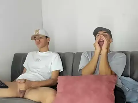 XXX chat uživo modela Charlie_Scorpion