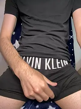 Živý XXX chat MatteoBrooks