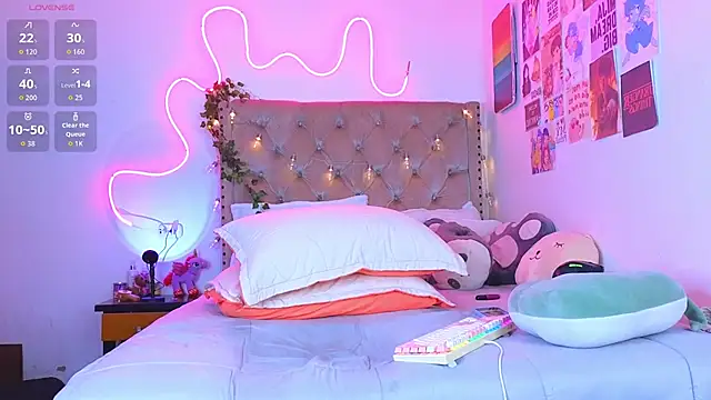 Chat XXX en directo de AryaMoonn