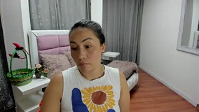 gaby_trent XXX чат на живо