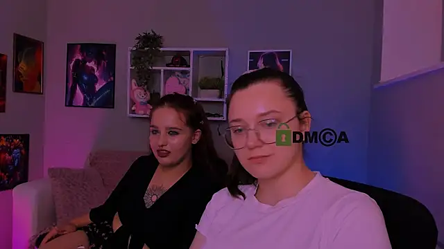 XXX chat uživo modela nymira