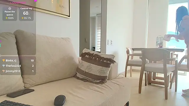 XXX chat uživo modela cloe_eevans