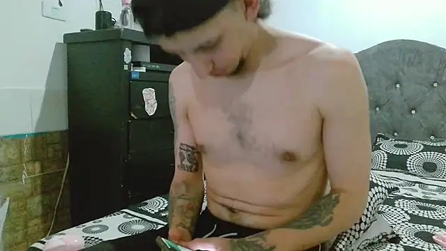 Živý XXX chat Chris__Jones