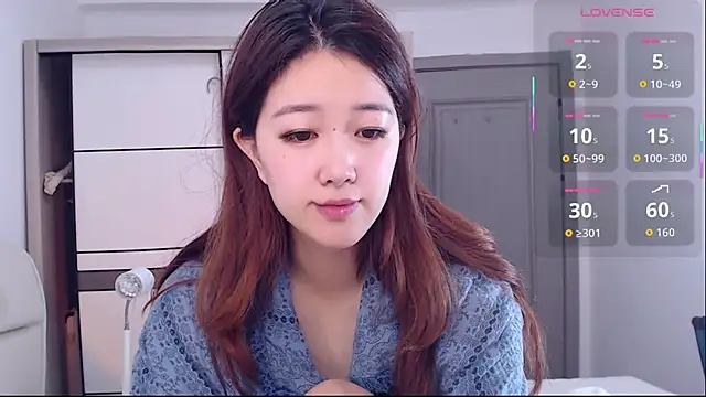 XueLi1902 即時 XXX 聊天