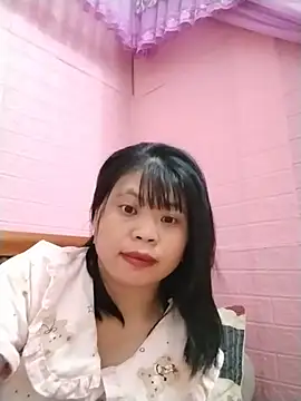 XXX chat uživo modela Xuka_lyss