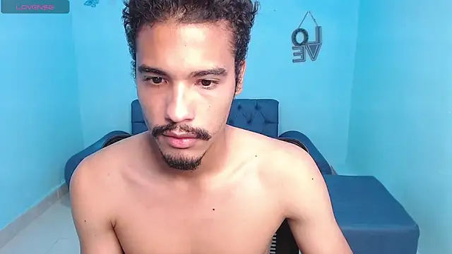 wolf_vip_'s Live XXX Chat