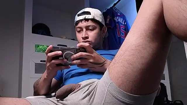 Sky_Wild Chat XXX live