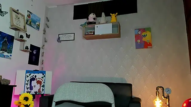 Alaia_Love77's Live XXX Chat