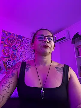 Chat XXX ao vivo de Amarantha_666