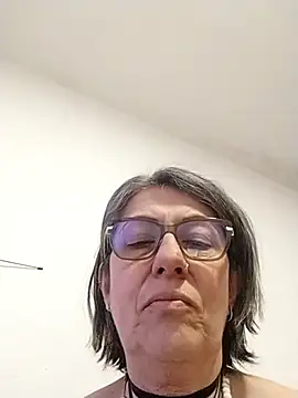 nocturnewhisper's Live XXX Chat