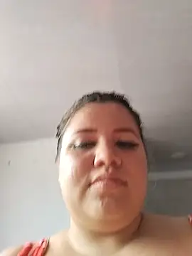Sara_y_Amy élő XXX-chatje