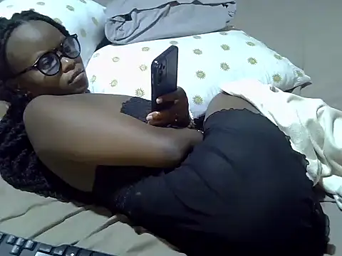Chat +18 de ebony_sonya ao vivo