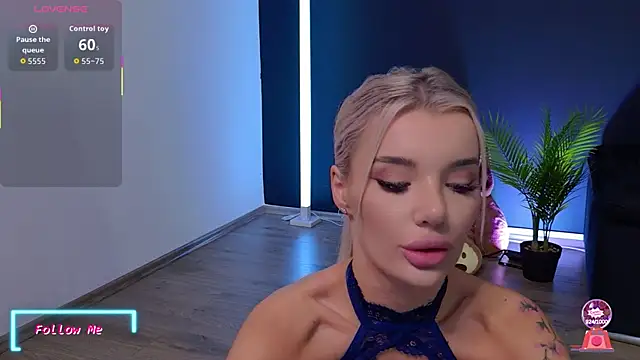 XXX chat uživo modela CelyneMay